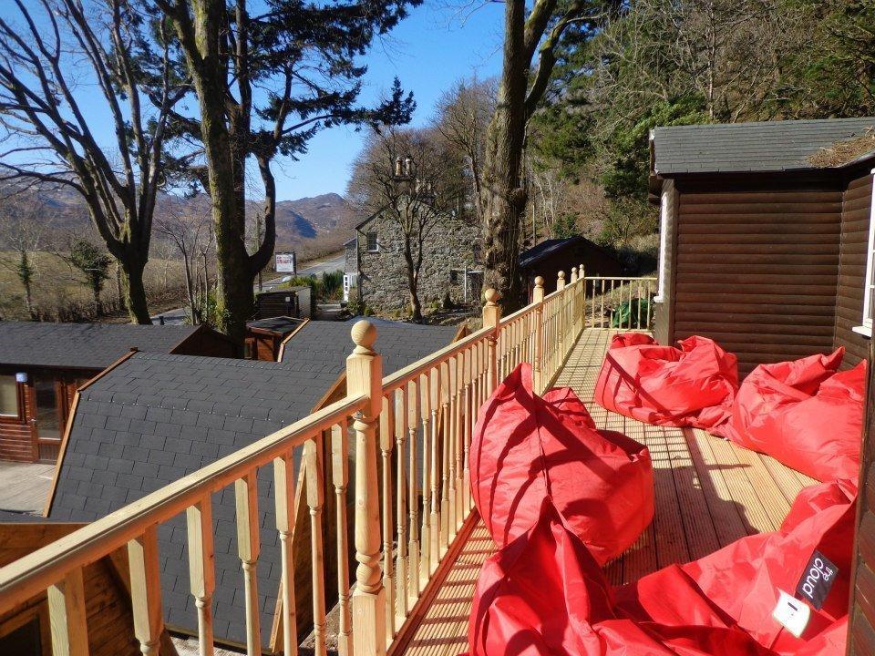 Bryn Dinas Camping Pods Ltd. Hotel Beddgelert Exterior foto