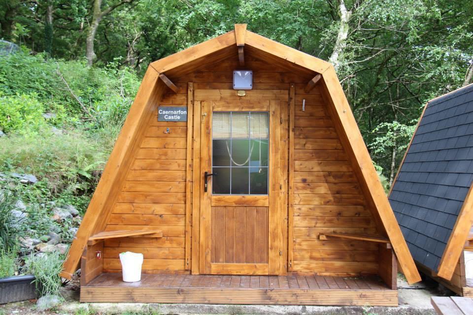 Bryn Dinas Camping Pods Ltd. Hotel Beddgelert Exterior foto